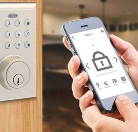 Con Bluetooth o WiFi